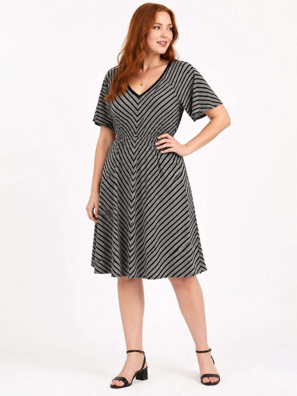 LR4307 Torrid Size 1 Gray Black Striped Midi Dress Plus 1X V Neck Elastic Waist